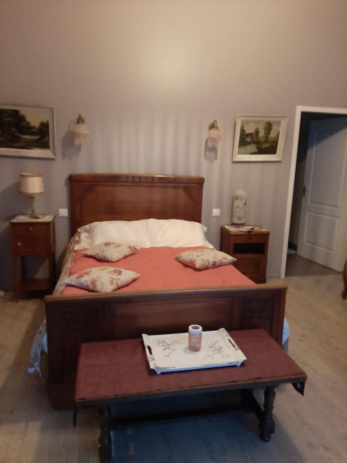 Chambre D Hotes Saint-Laurent-de-la-Barriere Exterior photo